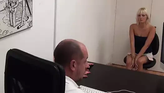 Estefani Tarrago Administrativa morbosa