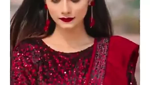 Desi grile jasmin jaee