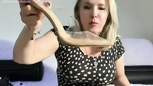 Много слюны от Empressbellasadic