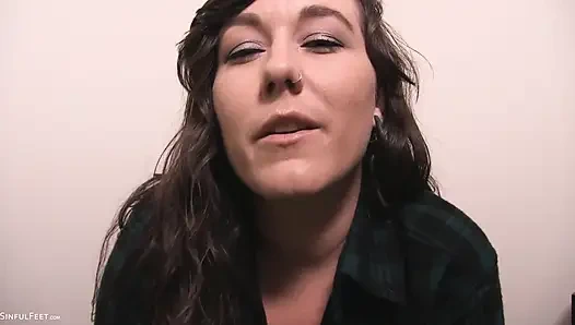 Sinn Sage ile edepsizce konuş