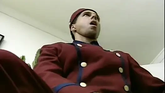 Винтажный трах для сногсшибательной брюнетки