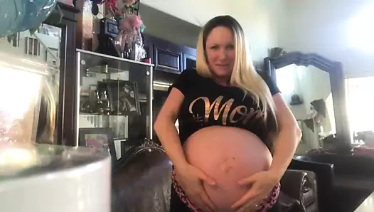 Bebek anne göbek göster