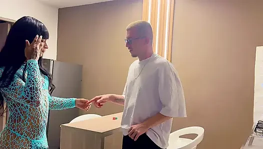 Sıcak meydan okumalarla zar oyunu