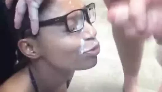 Shots arasında boşalmak düz için the gözlük