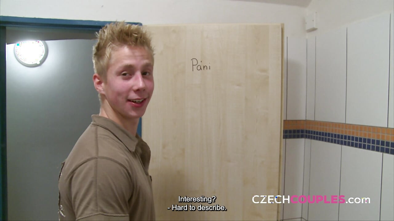 Busty model in bathrooms (Czech Couples)