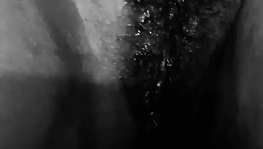 Köylü yenge banyoda işiyor ve kocası tarafından sikiliyor bangla mast videosu