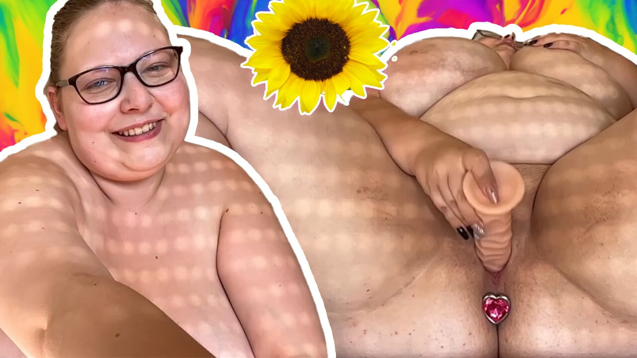 İRI GÜZEL GENÇ KıZ ÇIFTE PENETRASYON!!  Anal ve amcık