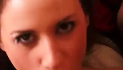 Bakış açısı yüze boşalma 197