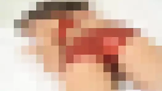 Sıkı bir pvc'ye sıkışmamı izle