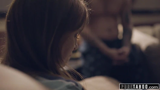 Saf tabu üvey anne-baba ve üvey kardeş hoşgeldin yeni kız kardeş