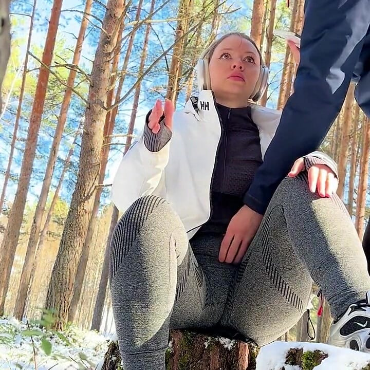 Freeze Time Woods ürkütücü komşu sevimli 31 talimatını donduruyor