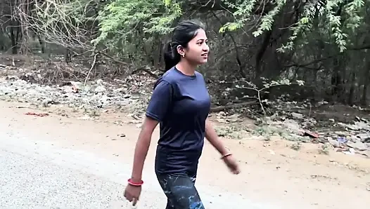 Bangladeşli kız arkadaş ilk kez