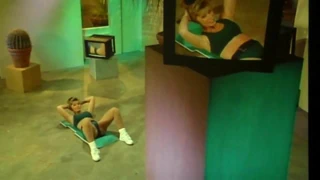 Tammy Lee'nin götünü sikiyor