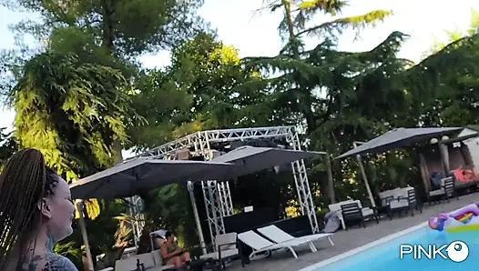 Ateşli kız Korinha Luca Ferrero tarafından sikiliyor