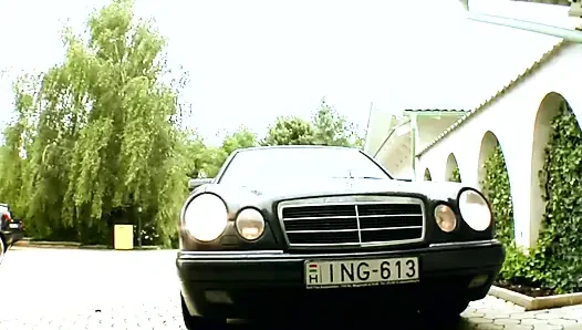 Ceclia Vega, mugur ve nick lang ile anal seks yapıyor