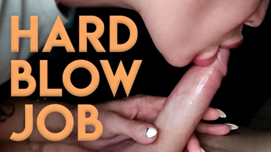 Şehvetli oral seks ve doggystyle kahrolası ile boşalmak üzerinde göt