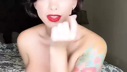 güzel kız mastürbasyon