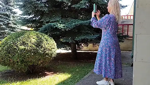 Sarışın Olgun Amatör Karısı Seksten Zevk Alıyor