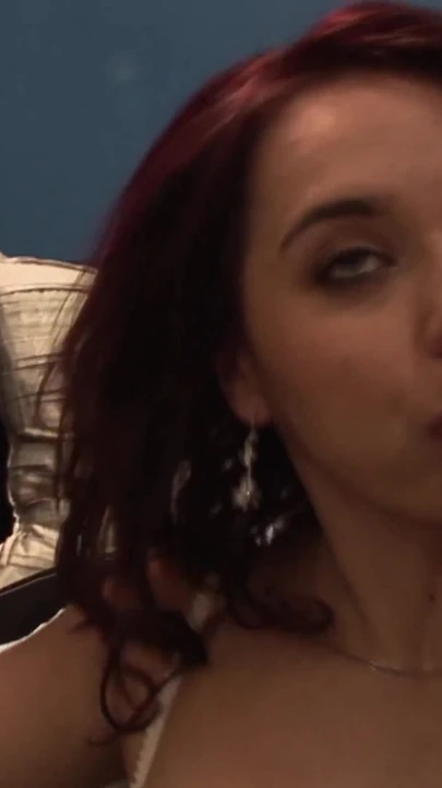 Olga Cabaeva ile anal üçlü seks