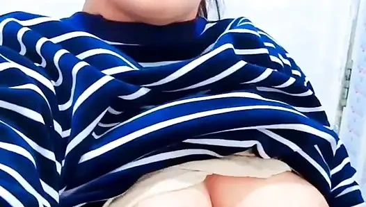 Hintli azgın kız kendini sokuyor xvideo viral mms