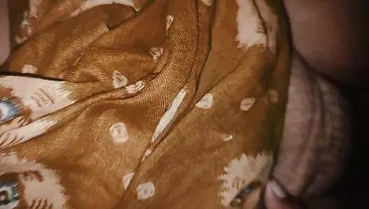 Telgu bhabhi  bhut din ka bad potina chudaii kiaa Indian style