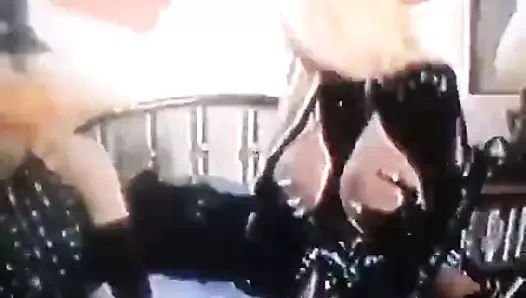 spectaculars leather nr1