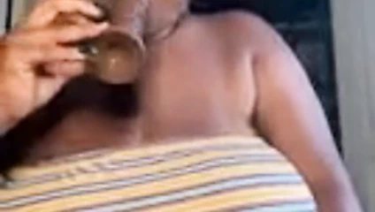 kalın siyah dev meme