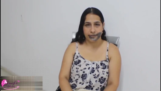 Orta yaşlı seksi üvey annem sadakatsiz, bu yüzden sırrını saklamak için onu defalarca sikmeme izin vermesini istiyorum - İspanyol pornosu