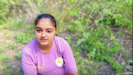 Beautyfull Sali kayınbiraderi dağlarda ilk kez xxx sıkı amcık sikişi seks videosu