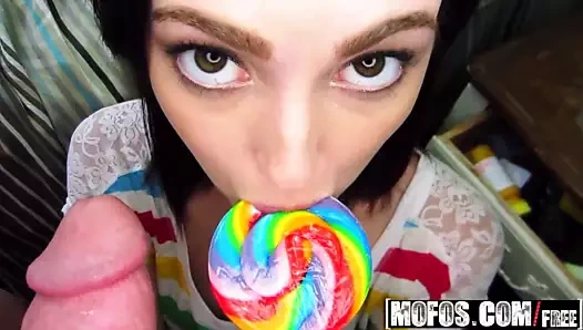 Mofos - o kızı tanıyorum - natalie şehvet - inci temizlemeliydi