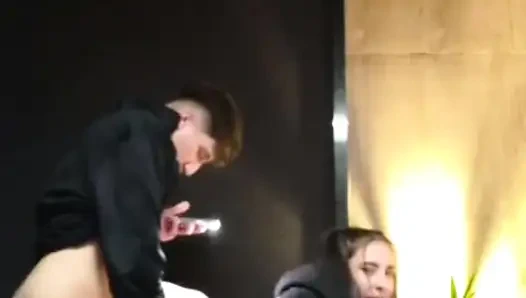 Çığlık atan fahişe amımı telo'da kırdı