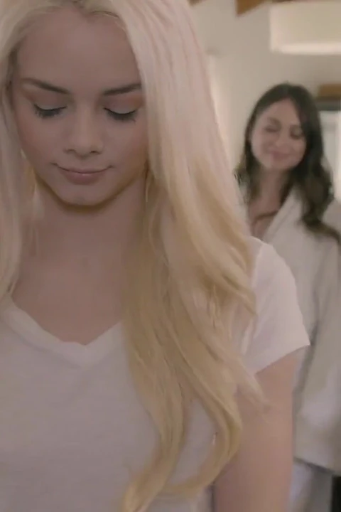 Все началось с поцелуя Для Райли и Эльсы