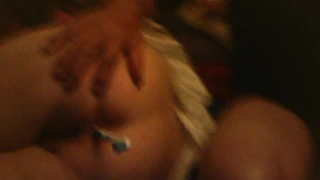 Kıçına tükür ve diş fırçası