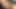 Güzel travesti sandalyede büyük ve tıraşlı yarağıyla oynuyor