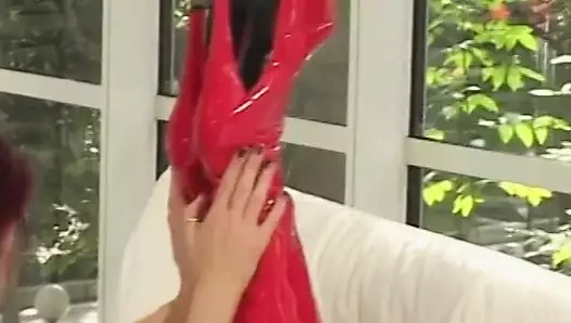 kavurucu sürtükler içinde lateks ve file çoraplar şerit için sıcak lezbiyen seks