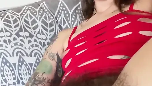 Kıllı amcığımı cam dildoyla sikiyorum