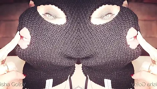 Güzel dudaklı seksi gangsterler tarafından ev sahipliği yapıyor!