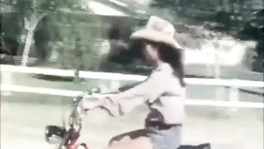 Klasik porno dvd'leri: hafta sonu kovboy kız: bölüm 5