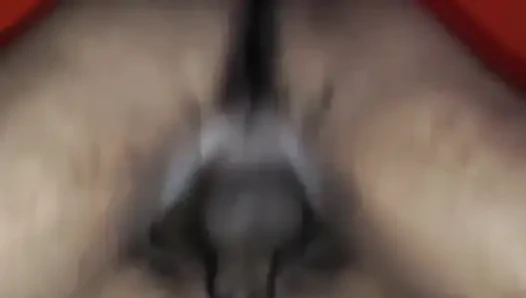 Sert amcık sikişi ve boşalma yakın çekim