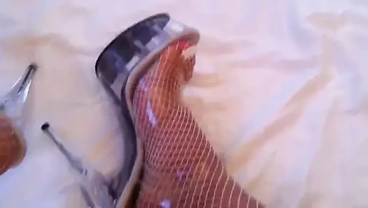 Ayaklar beyaz ayak tırnakları açık zevk yüksek topuklu çorap