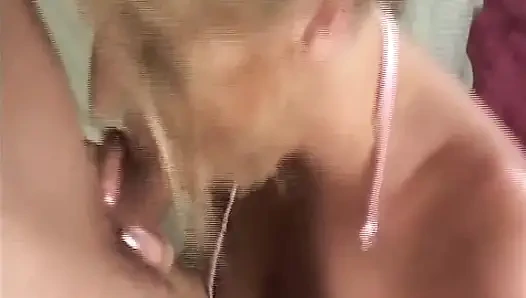 Retro Jackie Anal Sert Seks Edildi