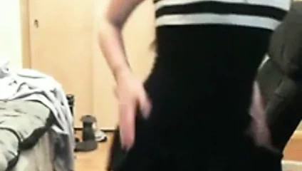 üniversiteli kız soyunma