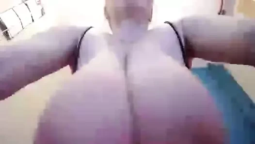 büyük göğüsler 003