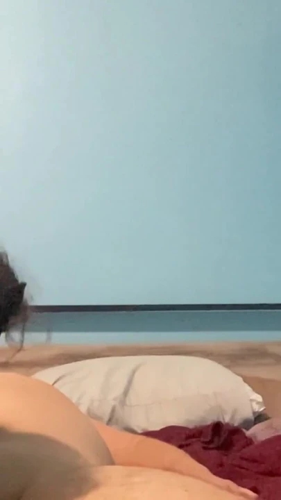 Kız arkadaşının amından kendi meni yiyor | Klip 2