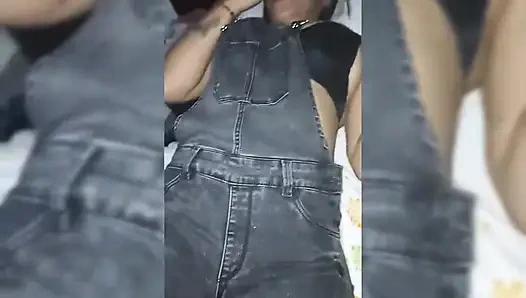 New York Abd'li 18 yaşındaki esmer büyük sarkık memeler üvey erkek kardeşinin büyük yarağını sikiyor bölüm 29