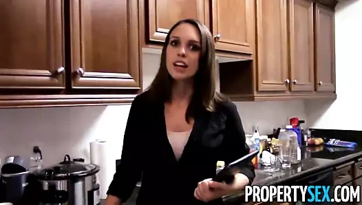 Propertysex - motive emlakçı yeni müşteri bulmak için seks kullanıyor