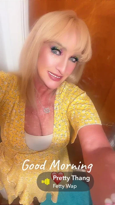 Güzel sarışın hatun