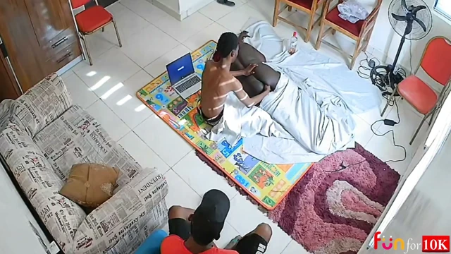 Şeker üvey annem çiğ dölleniyorken arkadaşım beni mazur görün