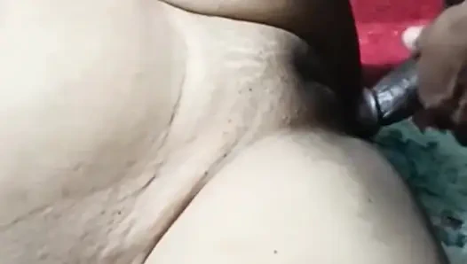 Karımın çiftE Dhone Chudde'u sikmesini istiyorum