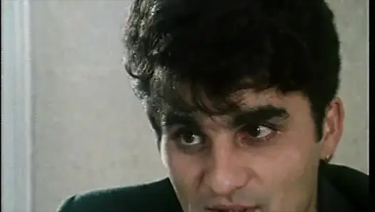 Kriz içindeki çift barışmak için sikişiyor